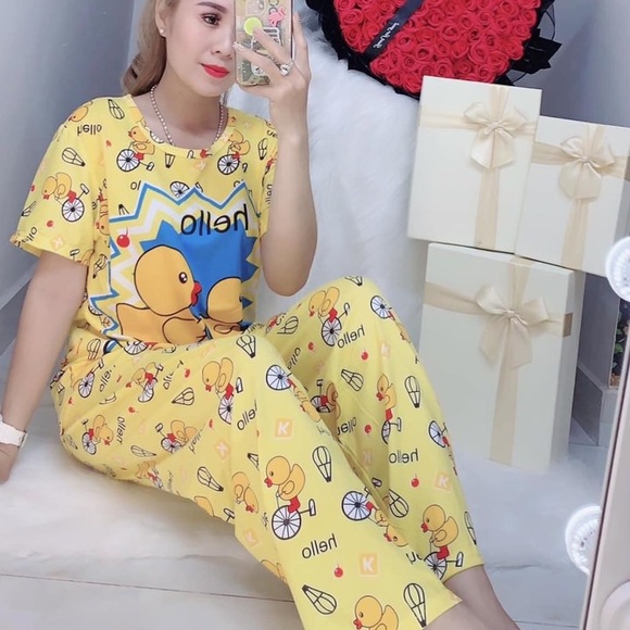 Sleep clothes - Picture 3 of 7